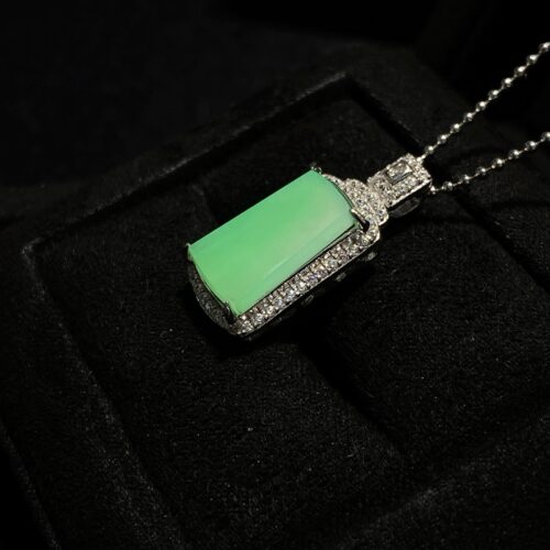 Rose Cabochon Pendant