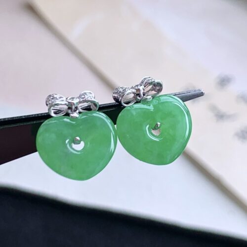 Apple Green Heart Jadeite Jade Drop Earrings 18K Gold