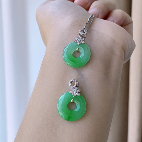 Alternative view of Apple Green Jadeite Jade Drop Earrings 18K Gold, 17.3mm