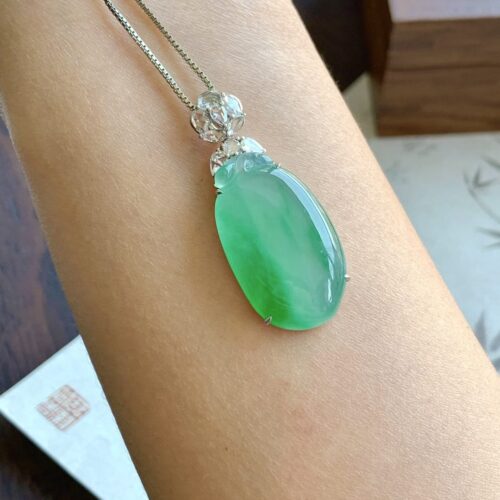 Alternative view of Apple Green Melon Jadeite Jade Pendant 18K Gold, 28mm