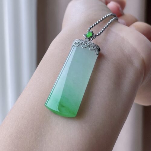 Alternative view of Apple Green Plaque Jadeite Jade Pendant 18K Gold