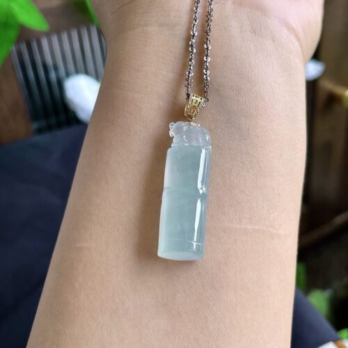 Alternative view of Blue Water Pixiu Jadeite Jade Pendant 18K Gold