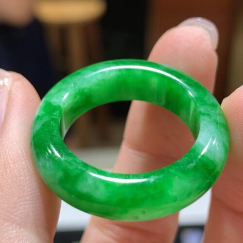 Apple Green Jadeite Jade Band Ring