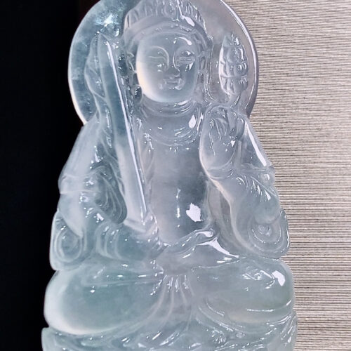 Icy Jadeite Jade Pendant 18K Gold
