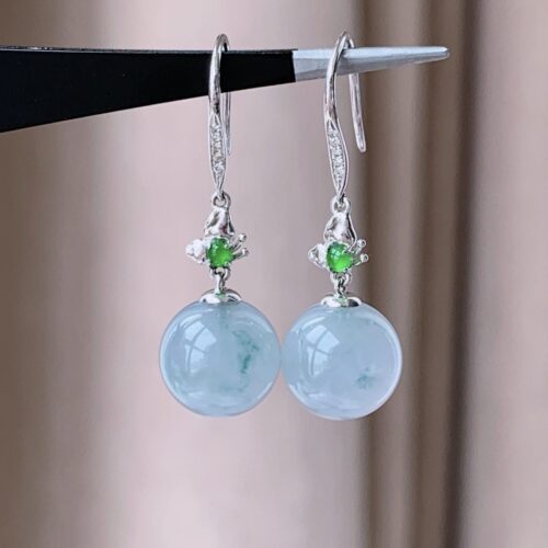 Lavender Jadeite Jade Drop Earrings 18K Gold 9.7 mm